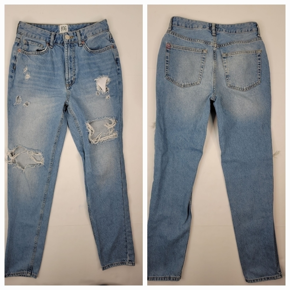 BDG High Rise Mom Jeans Sz 27 Relaxed Distressed Tapered Rigid